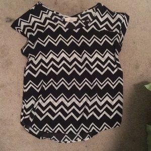 Chevron Top